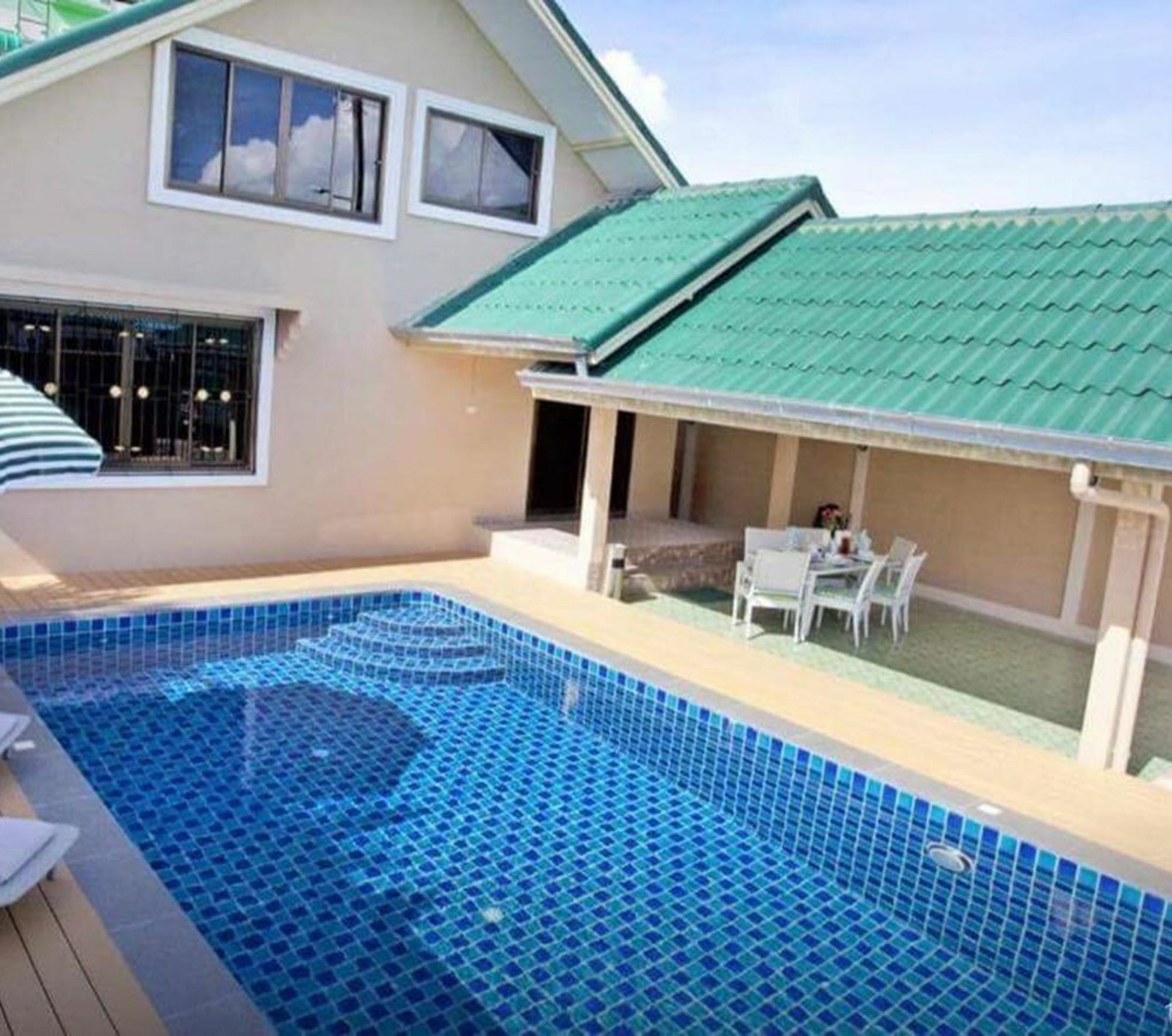 Pool Villa Tanzanite Near Walking Street Патая Екстериор снимка